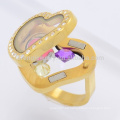 El oro de acero inoxidable de la manera plateó el anillo flotante de la joyería del locket del encanto de la memoria del vidrio del corazón